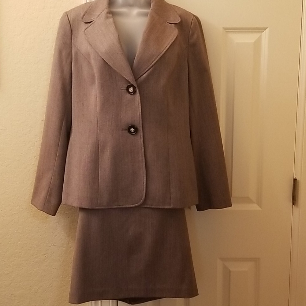 Modern Fall Suit 3 pcs